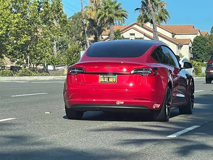 DGTLN8V vanity license plate