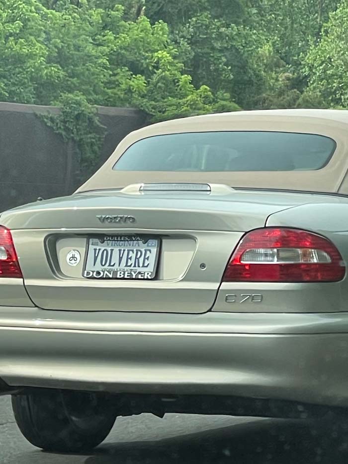 VOLVERE vanity license plate