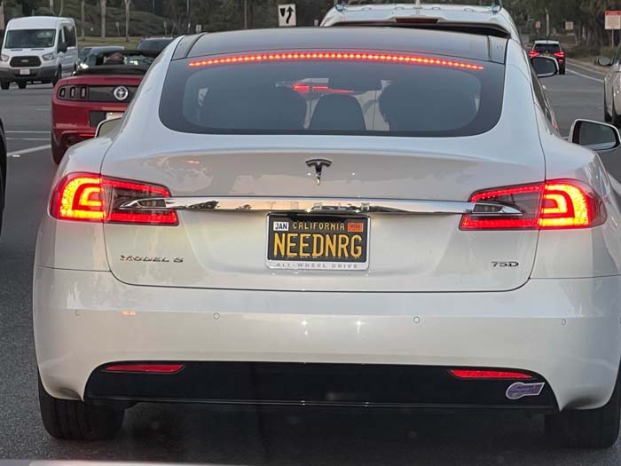 NEEDNRG vanity license plate