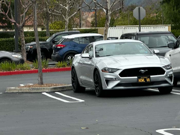 HOWLV8 vanity license plate meaning Howling V8 (engine)