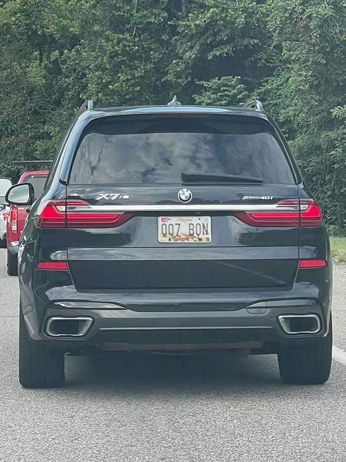007BON vanity license plate
