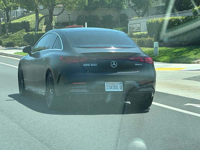 ISKOOLU vanity license plate