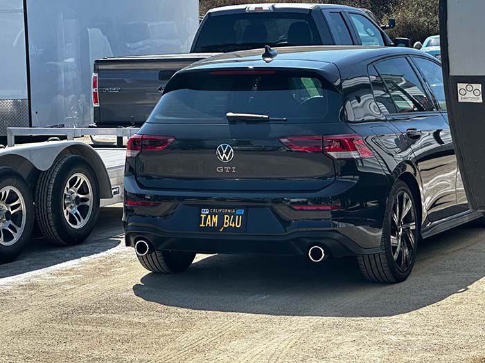 IAMB4U vanity license plate