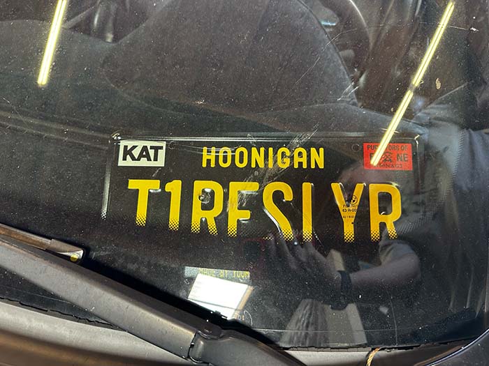 T1RESLYR vanity license plate