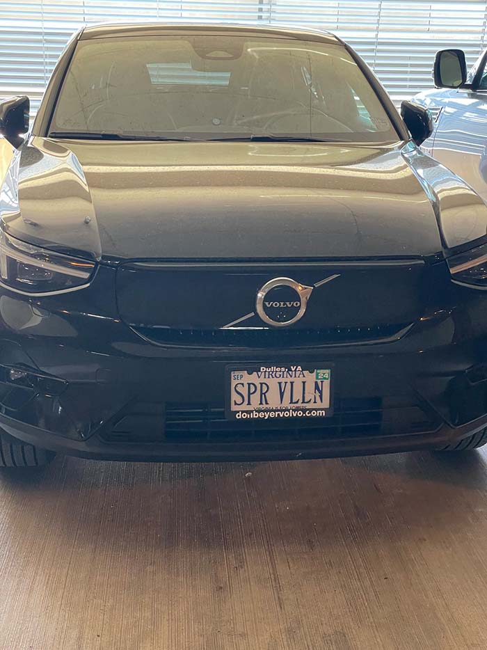 SPRVLLN vanity license plate
