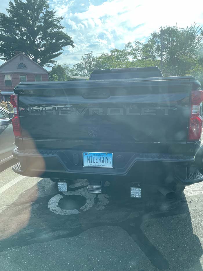 NICEGUY vanity license plate