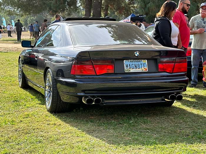 MAGN8TE vanity license plate