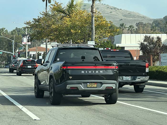 RIVIR8R vanity license plate