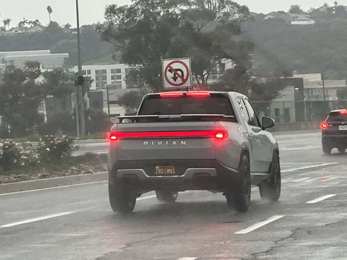 ZROEMNS vanity license plate