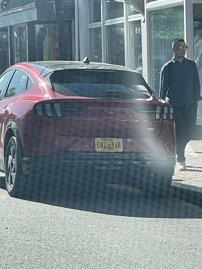 CO2NAH vanity license plate