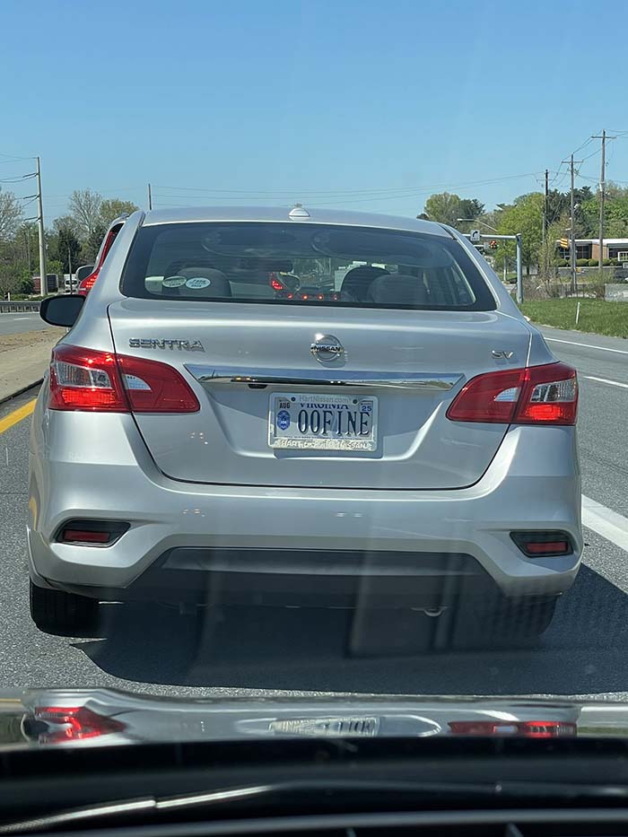 OOFINE vanity license plate