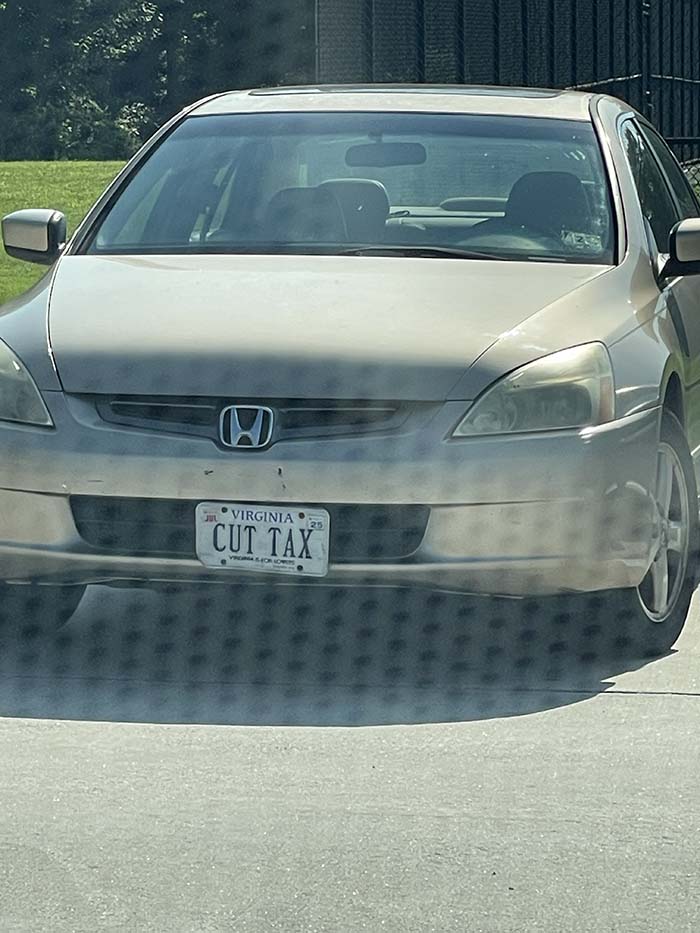 CUTAX vanity license plate