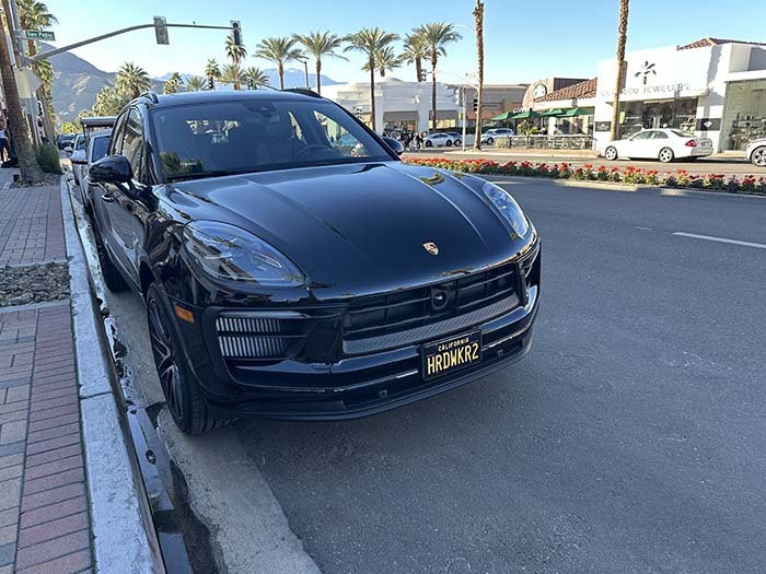 HRDWKR2 vanity license plate