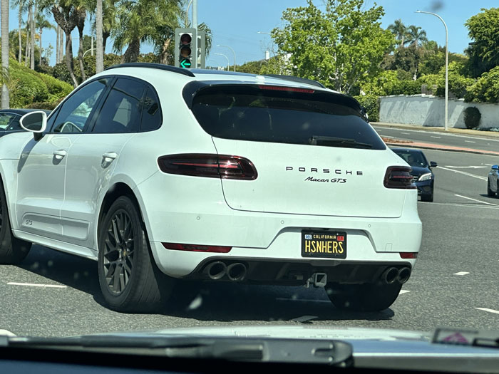 HSNHERS vanity license plate